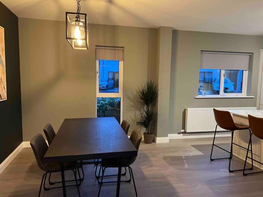 3 Bed Rooms Vip Family House Dublin Luaran gambar